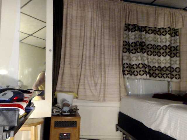 AnalTaxi from BongaCams is Freechat