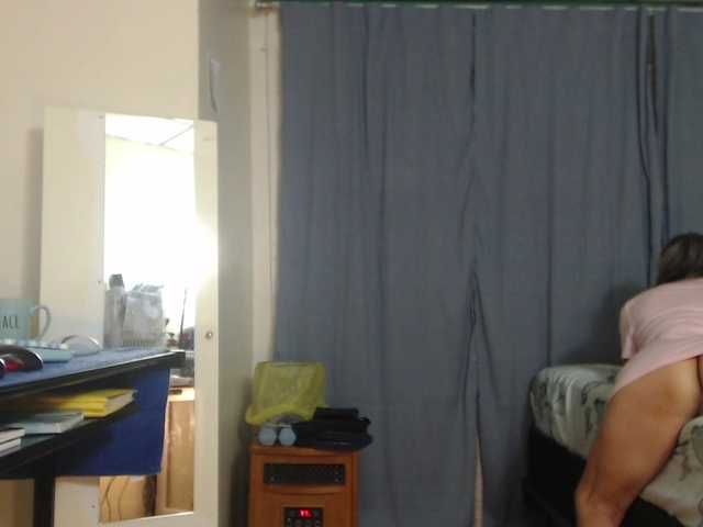 AnalTaxi's BongaCams show and profile