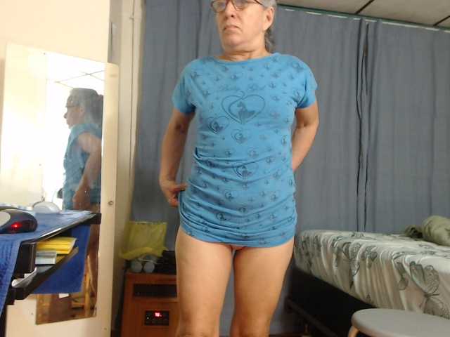 AnalTaxi's BongaCams show and profile