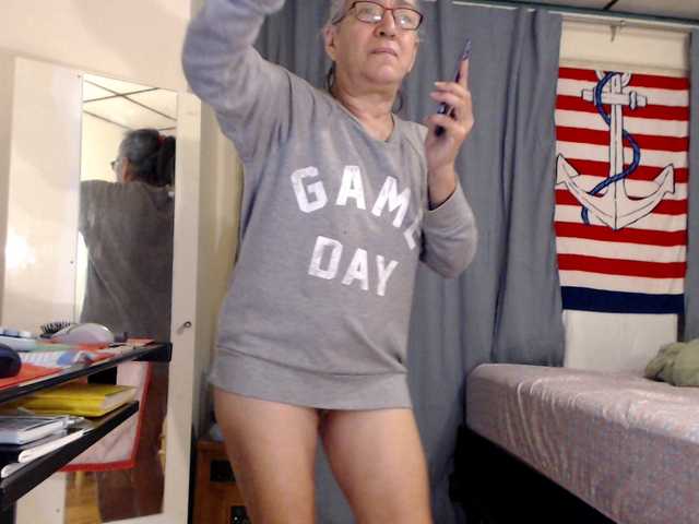 AnalTaxi's BongaCams show and profile