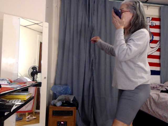 AnalTaxi's BongaCams show and profile