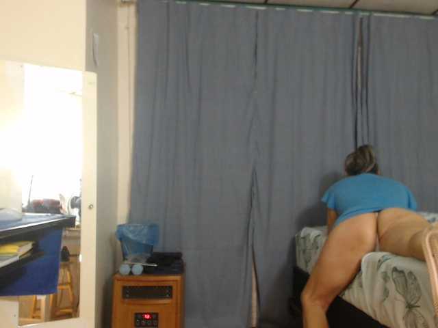 AnalTaxi live cam profile