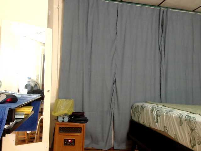 AnalTaxi's BongaCams show and profile