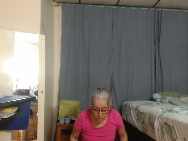 AnalTaxi live cam profile