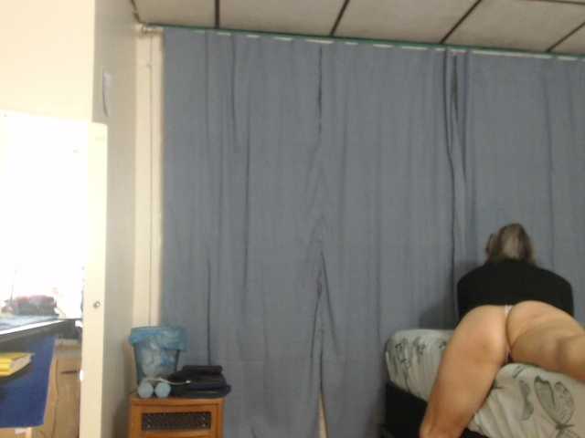 AnalTaxi's BongaCams show and profile