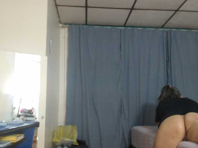 AnalTaxi's BongaCams show and profile