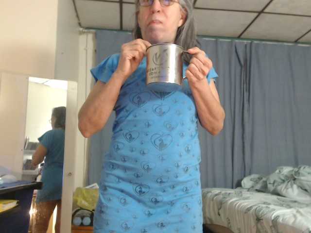 AnalTaxi's BongaCams show and profile