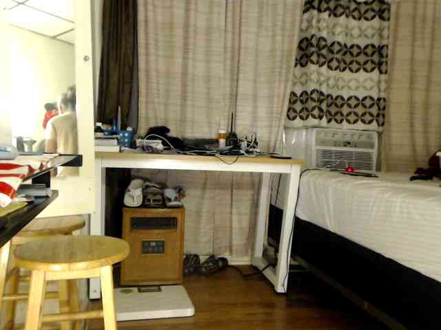 FIXMYASSTOO webcam