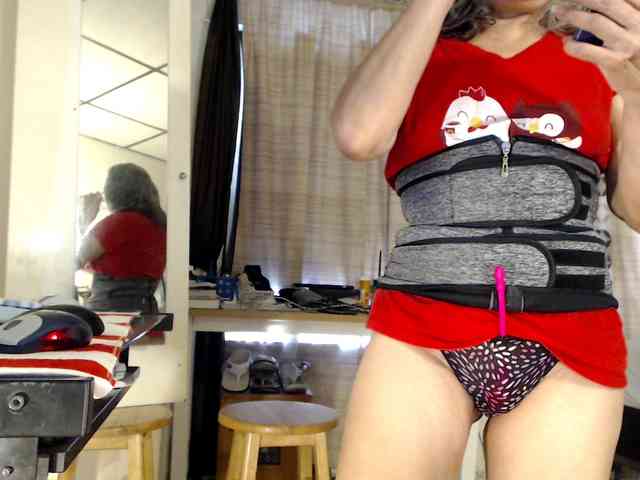 FIXMYASSTOO webcam