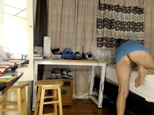 FIXMYASSTOO webcam