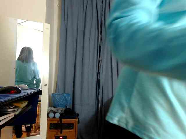 FIXMYASSTOO webcam