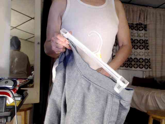 FIXMYASSTOO webcam