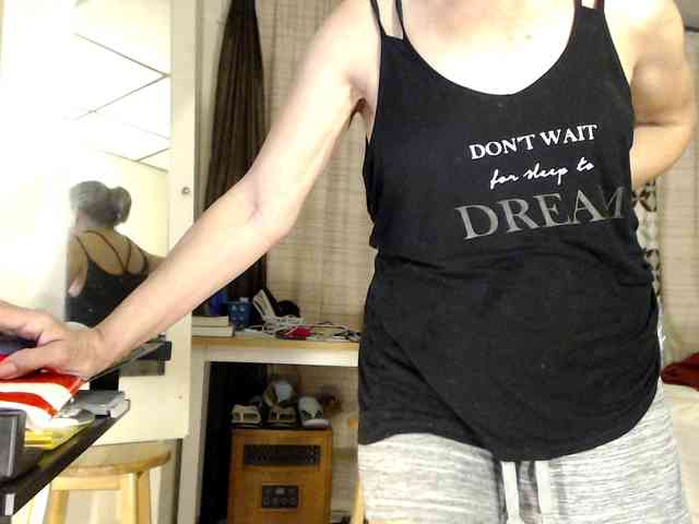 FIXMYASSTOO webcam