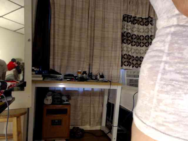 FIXMYASSTOO webcam