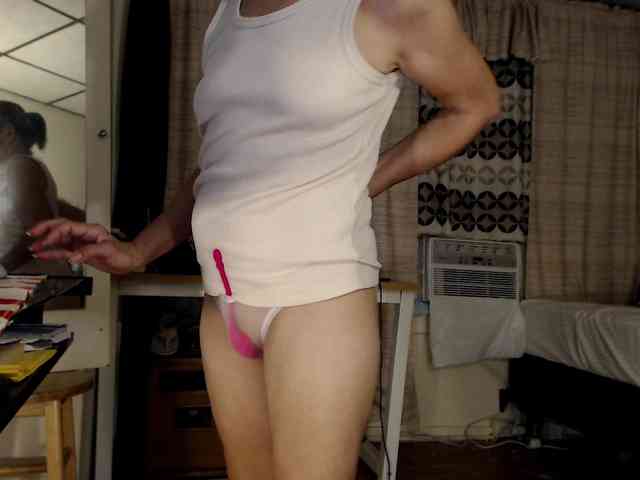 FIXMYASSTOO webcam