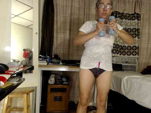 FIXMYASSTOO webcam