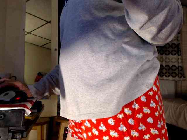 FIXMYASSTOO webcam