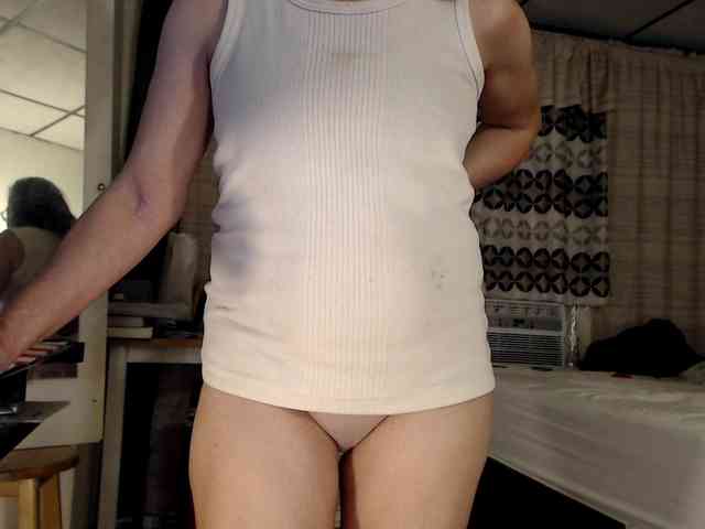 FIXMYASSTOO webcam