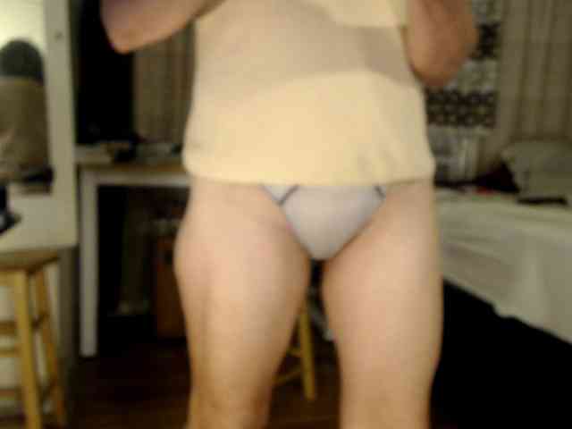 FIXMYASSTOO webcam