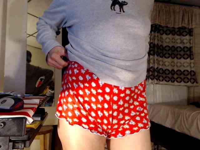 FIXMYASSTOO webcam