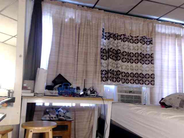 FIXMYASSTOO webcam