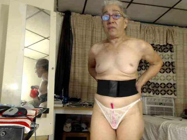 FIXMYASSTOO webcam