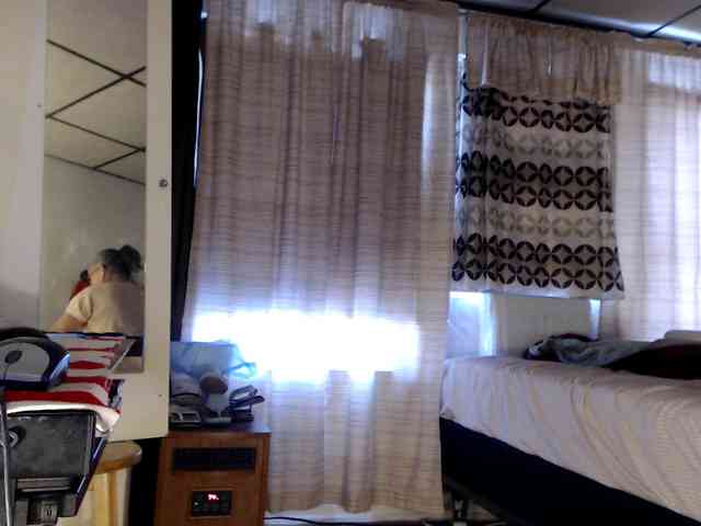 FIXMYASSTOO webcam