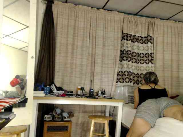 FIXMYASSTOO webcam