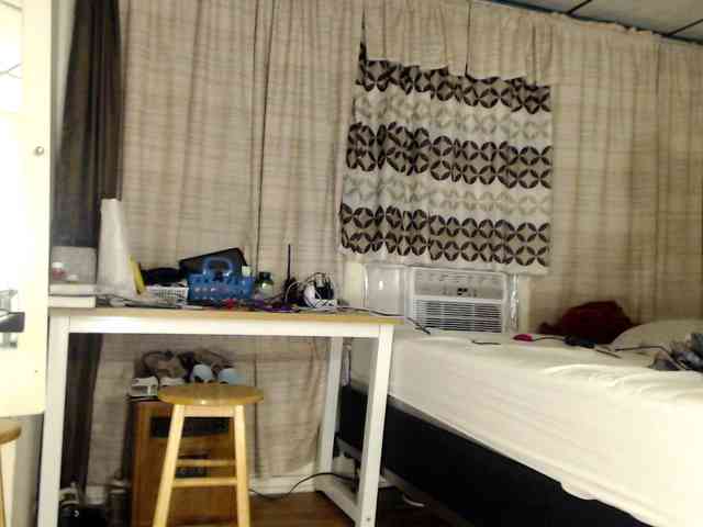 FIXMYASSTOO webcam