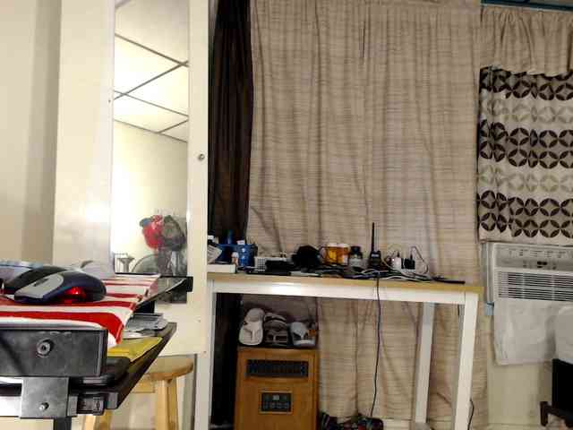 FIXMYASSTOO webcam