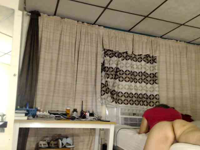 FIXMYASSTOO webcam