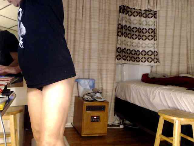 FIXMYASSTOO webcam