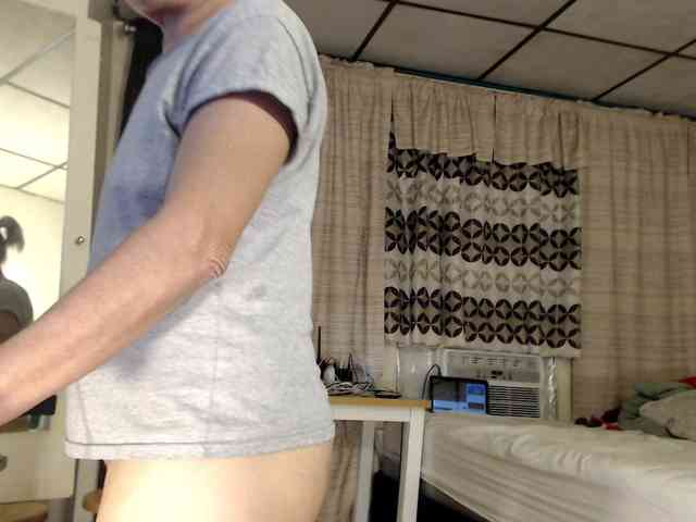 FIXMYASSTOO webcam