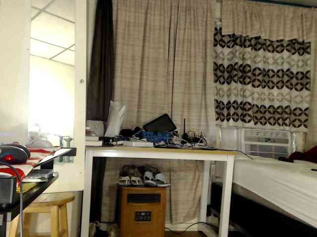 FIXMYASSTOO webcam