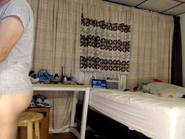 FIXMYASSTOO webcam