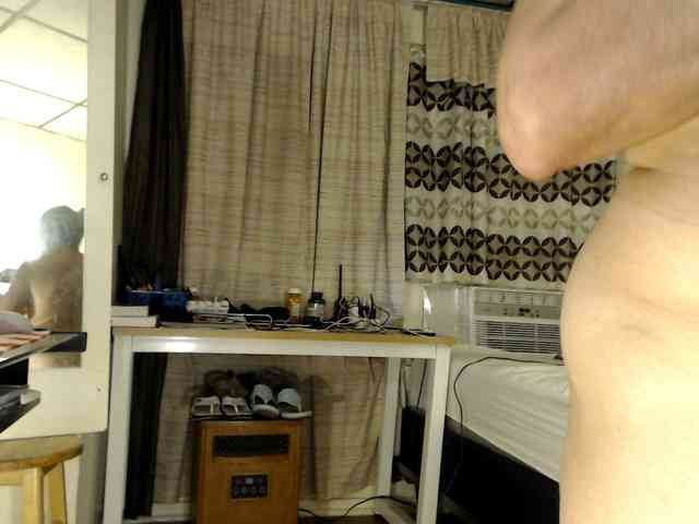 FIXMYASSTOO webcam