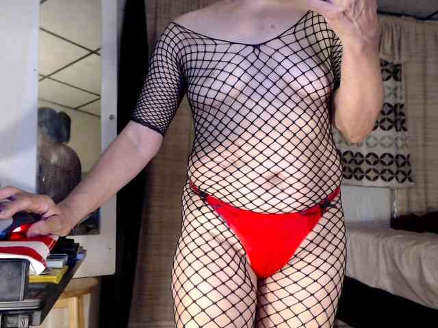 FIXMYASSTOO webcam