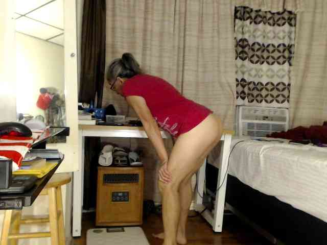 FIXMYASSTOO webcam