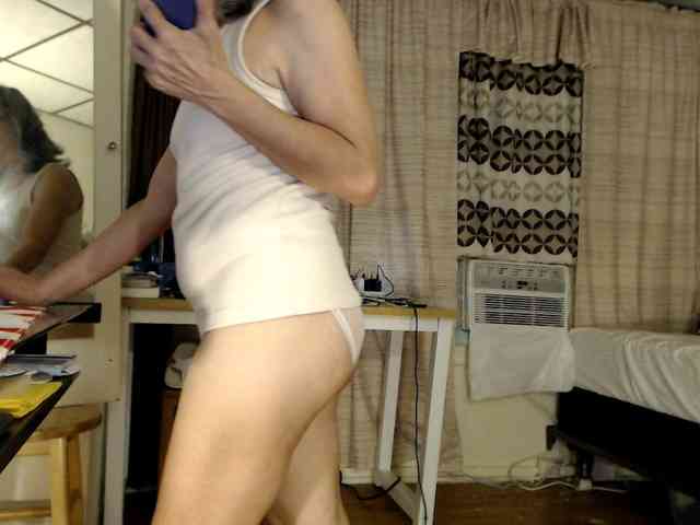 FIXMYASSTOO webcam