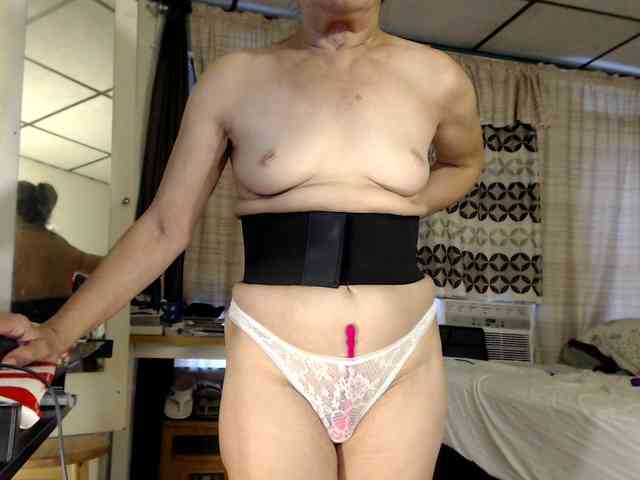 FIXMYASSTOO webcam