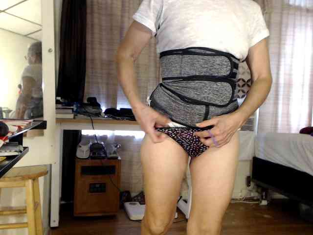 FIXMYASSTOO webcam