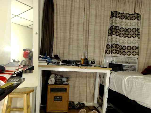 FIXMYASSTOO webcam