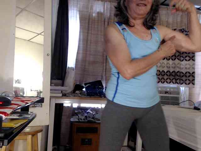 FIXMYASSTOO webcam