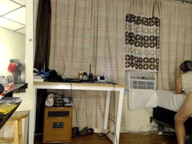 FIXMYASSTOO webcam