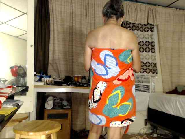 FIXMYASSTOO webcam