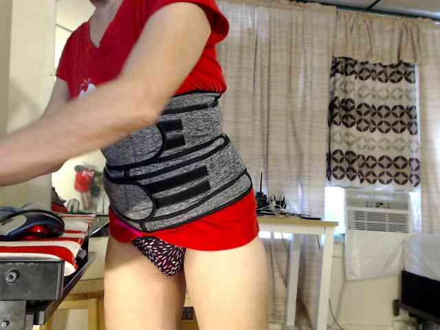 FIXMYASSTOO webcam