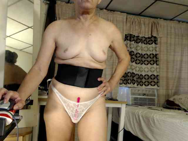 FIXMYASSTOO webcam