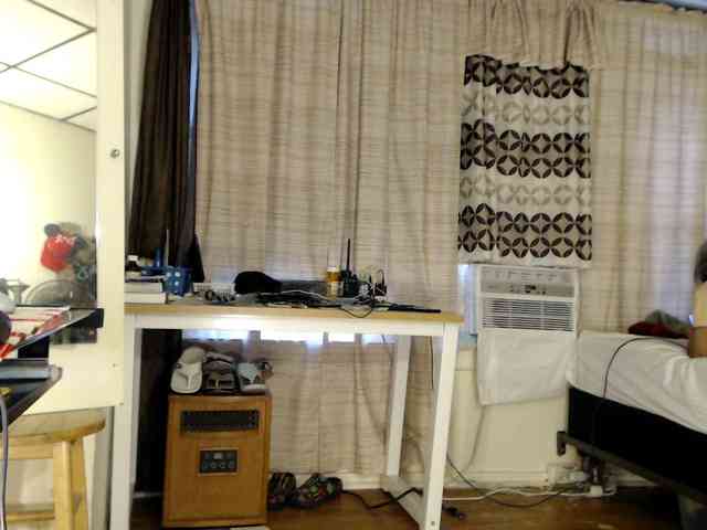 FIXMYASSTOO webcam