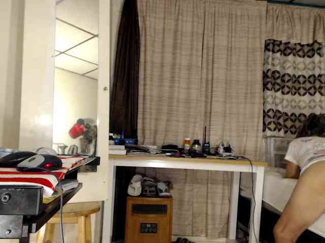 FIXMYASSTOO webcam