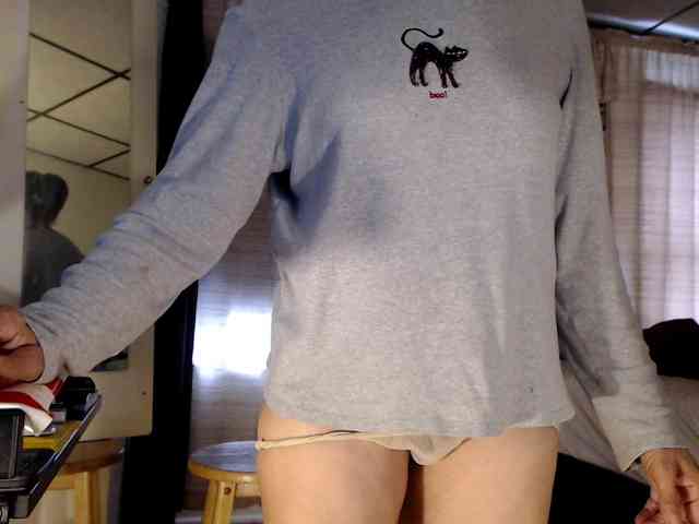 FIXMYASSTOO webcam